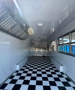 8.5X24 TA GREEN CONCESSION TRAILER - QUALITY CARGO - Image 18