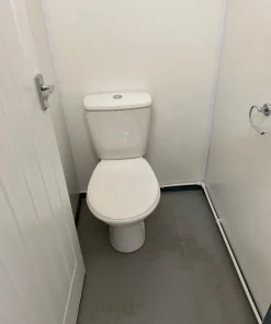 20ft x 8ft Shipping Container Toilet Block – Reading