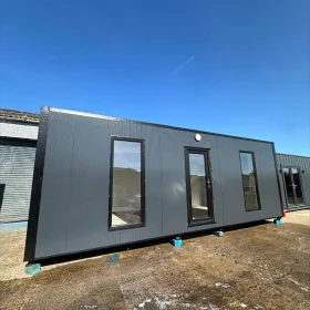 7.5 x 3m Office with Kitchenette and WC – Modular Shipping Container Workspace