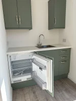 7.5 x 3m Office with Kitchenette and WC – Modular Shipping Container Workspace