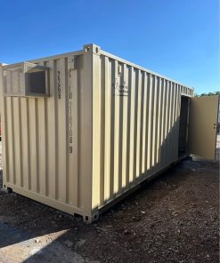 Custom 20ft/40ft Shipping Container – Insulated w/ Electric & Door – Ready to Go!